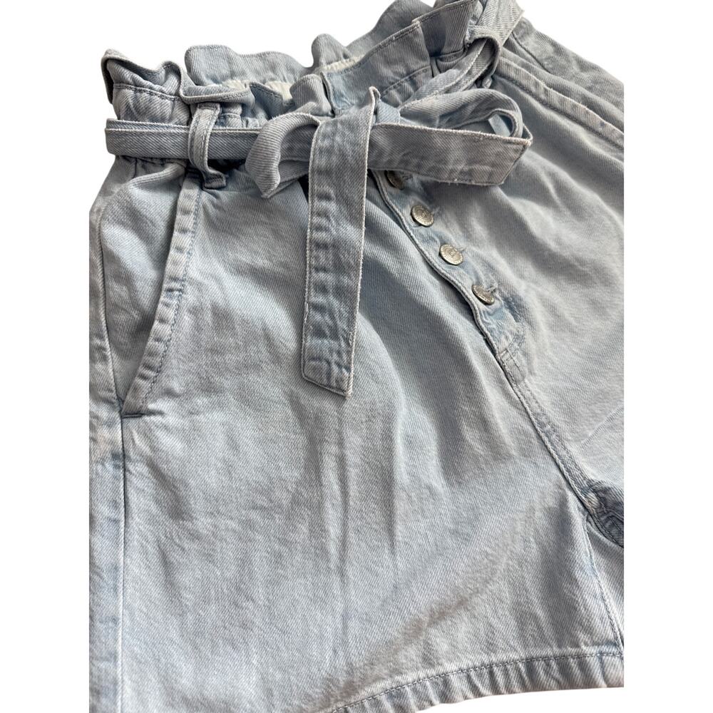 Loft‎ Belted Paperbag Waist Pull-On Soft Denim Shorts Light Blue Size XS - Picture 8 of 8